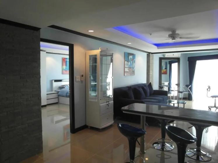 Sea View 16th Floor Condo at Jomtien Beach — отель с удобствами в Паттайе