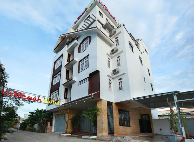 Цены на Da Nang Beach Hotel в Дананге