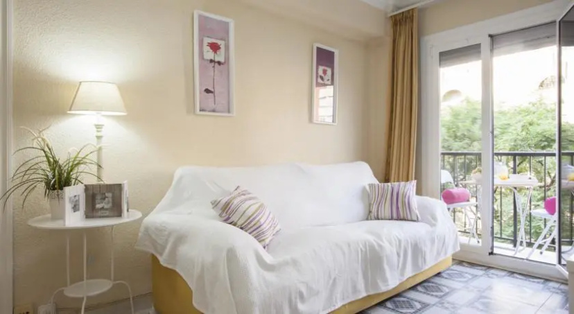Amistat Apartments — забронировать отель в Валенсии