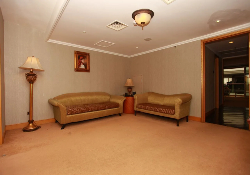 New Gloria Plaza Garden - Hotel in هاربن - Photo 2
