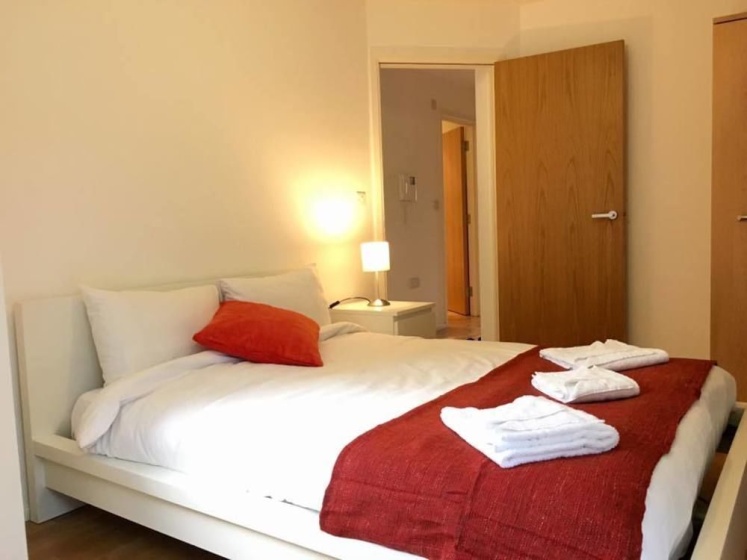 Somers Town Apartment - City Stay London — комфортный отель в Лондоне