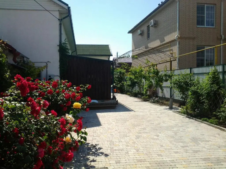 Guest House Kalinina — забронировать отель в Ейске