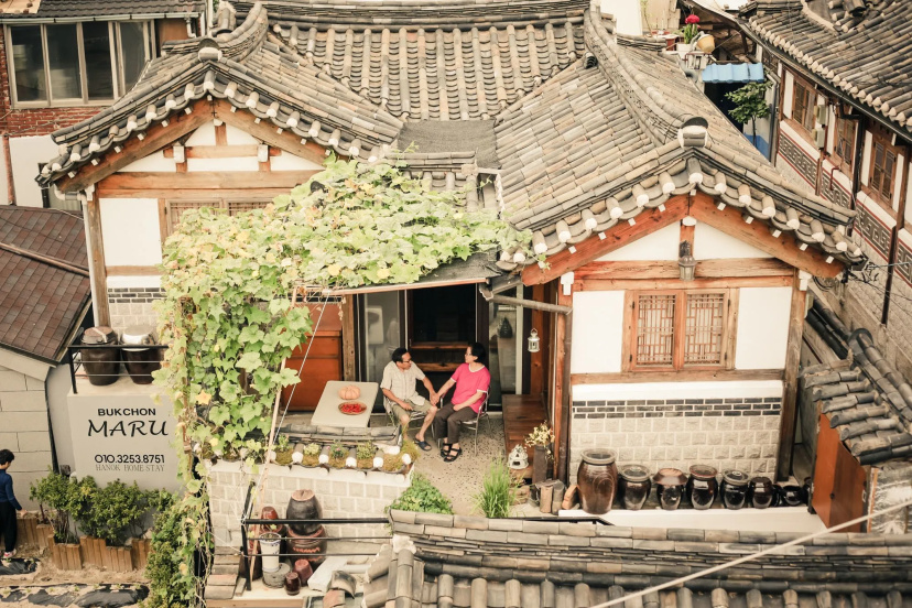 Bukchonmaru Hanok Guesthouse — отель с удобным расположением в Сеул
