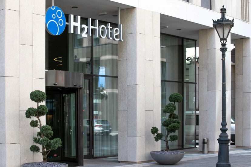 H2 Hotel Budapest — отель с удобствами в Будапеште