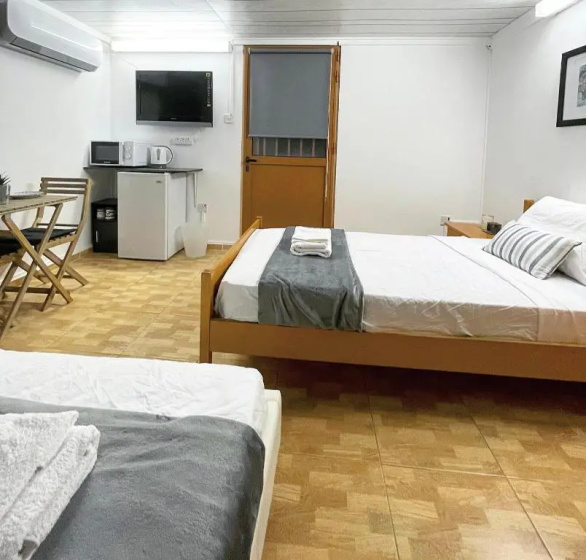 Comfortable, modern studio apartment — комфортный отель в Протарас