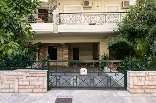 Apartment & Parking 100m Kerameikos Metro — отзывы гостей и цены