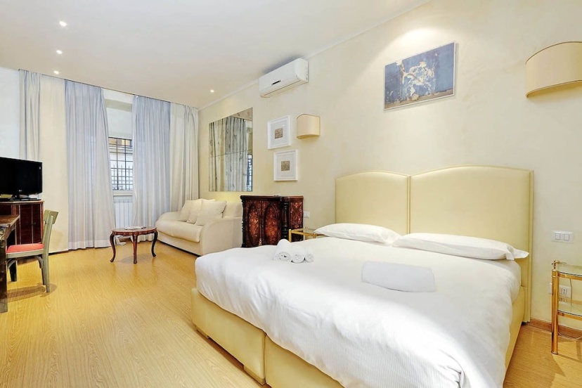 Conservatorio Studio Apartment — отзывы гостей и цены