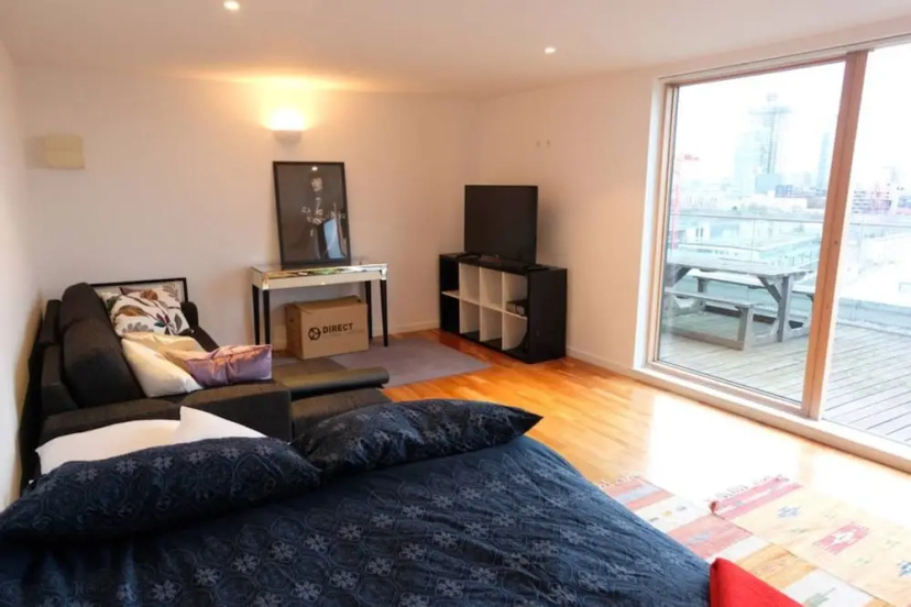 Stunning Apartment With Views Across London — отель в Лондоне, Соединенное Королевство
