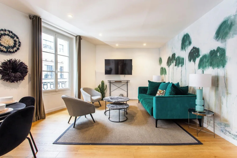 Spacious Apartment - 3br/6p - Faubourg-du-roule — забронировать отель в Париже