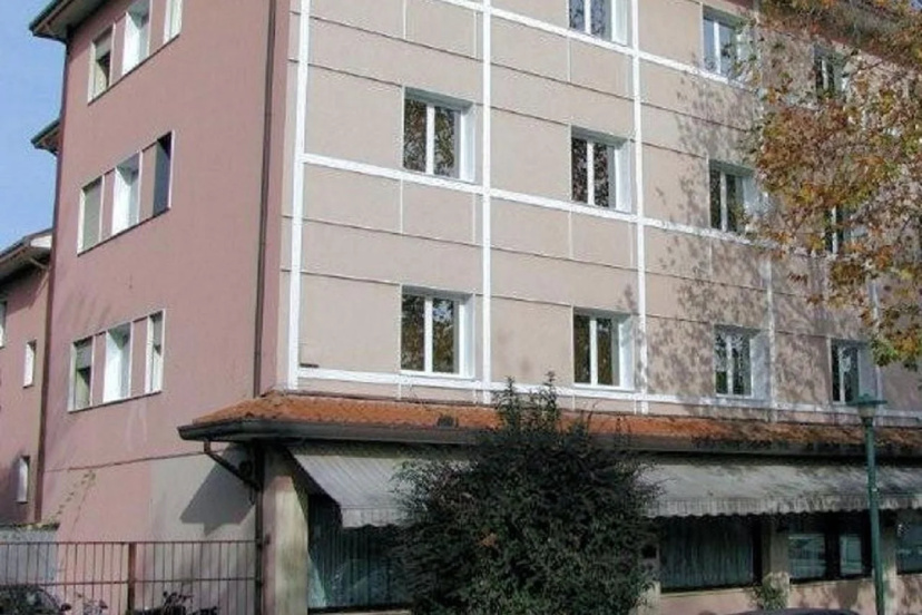 Сравните цены на Hotel Vienna в Венеции