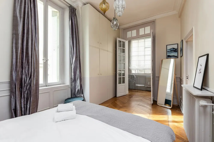 Apartment Saint Michel — комфортный отель в Париже