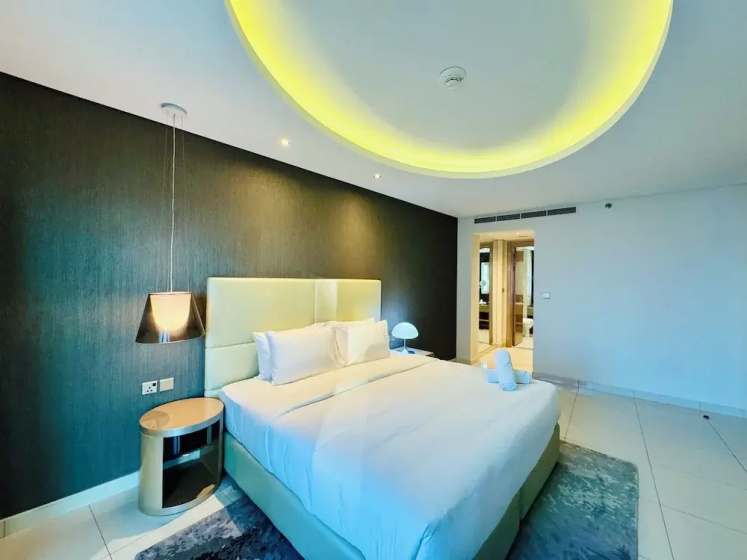 Venduras Sleek 1BR Near Burj Khalifa — забронировать отель в Дубае