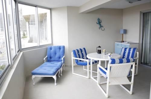 Whale Watchers Luxury Self Catering Accommodation @ Muizenberg East Beach — отзывы гостей и цены