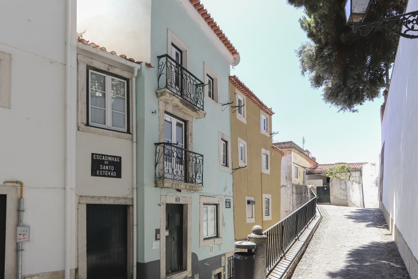 Alfama Suite by Homing — отель с удобным расположением в Лиссабоне