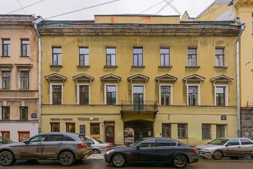 Апартаменты RentalSPb Eclectic House — забронировать отель в Санкт-Петербурге