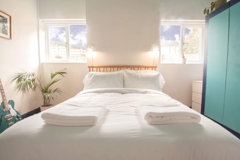 Цены на Tranquil Catford Retreat: Sleeps 4, With Garden в Лондоне