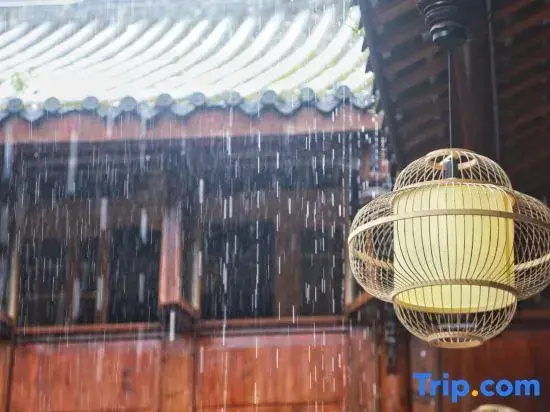 Qingcheng Mountain Villa · Hot Spring Holiday Villa — отель с удобствами в Чэнду