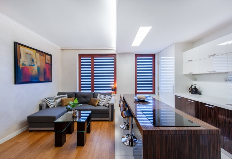 ClickTheFlat Luxury Apartment in Warsaw — отель с удобным расположением в Варшаве
