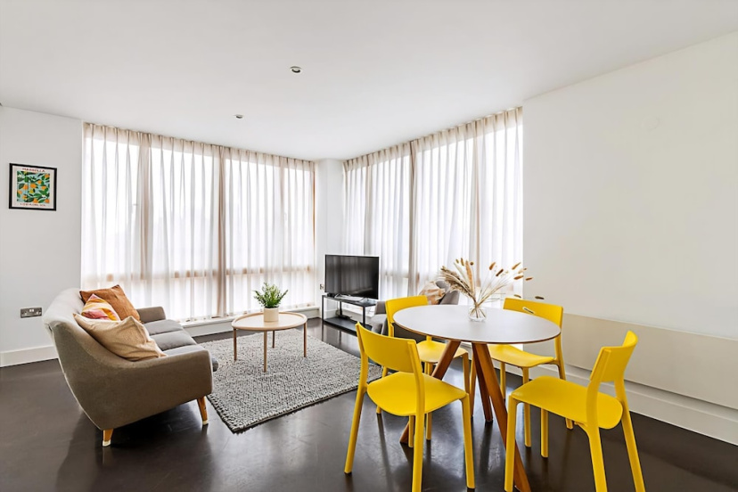 Comfortable, Modern Flat in Shoreditch — отель с удобствами в Лондоне