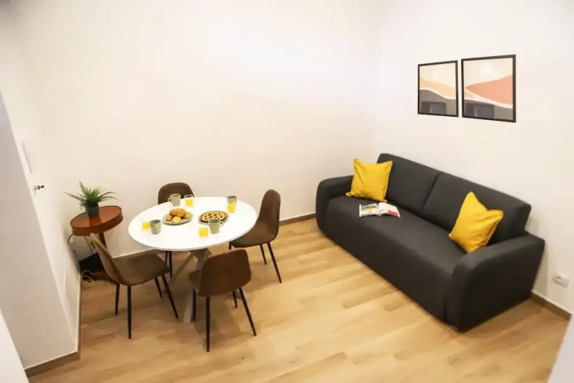 Casa Pazienza by Wonderful Italy — отель с удобным расположением в Неаполе
