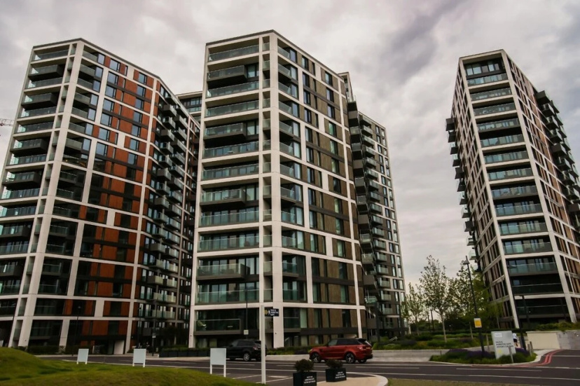 Immaculate 2-bed Apartment in London 3 — отель в Лондоне, Соединенное Королевство