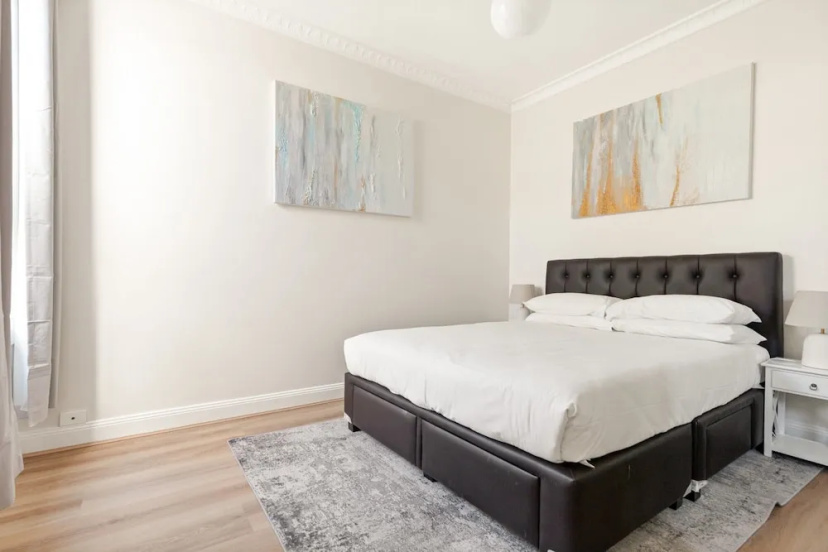 Stylish 2-bed House in Leichhardt — комфортный отель в Сиднее