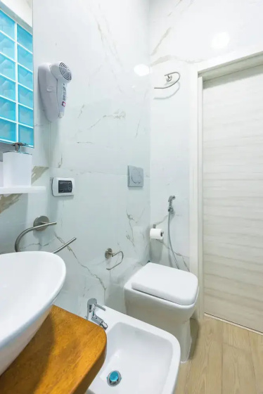 Rimmèl Apartment — отель с удобным расположением в Неаполе