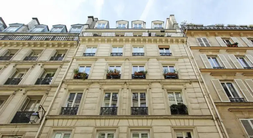 Parisian Home - Marais/Bastille — отель с удобствами в Париже
