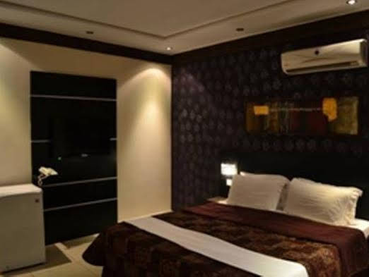 Muhaideb Khan Shalila Apartment — отель с удобствами в Рияде