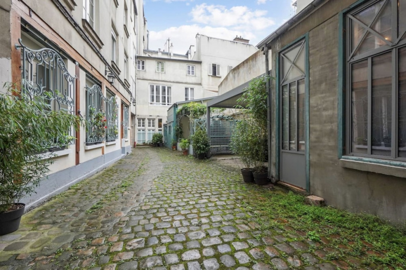 Lavie Maison Marais Historic Central — комфортный отель в Париже