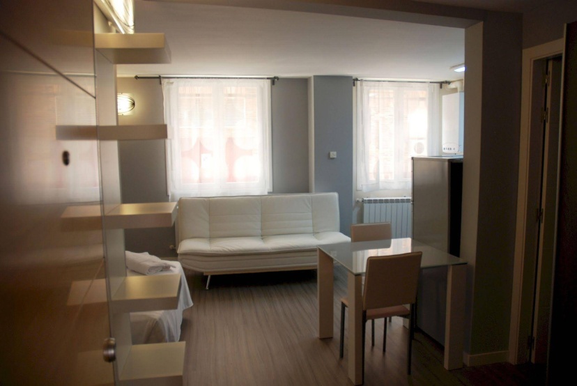 Apartamentos El Capricho de Madrid — отель с удобствами в Мадриде