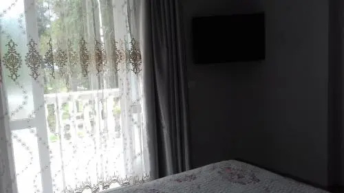 Guest House Bondo — отель с удобствами в Кобулети