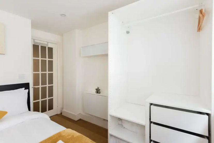 Platinum Apartment Next to Westminster 9983 — комфортный отель в Лондоне