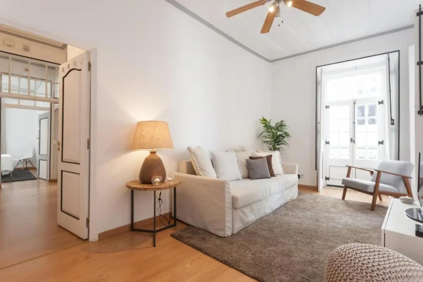 Your Lisbon Home Bairro Alto — комфортный отель в Лиссабоне