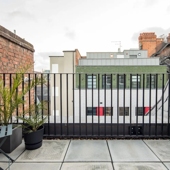 Incredible Leicester Sq 2BR - Terrace Netflix Nespresso 2 — отель в Лондоне, Соединенное Королевство