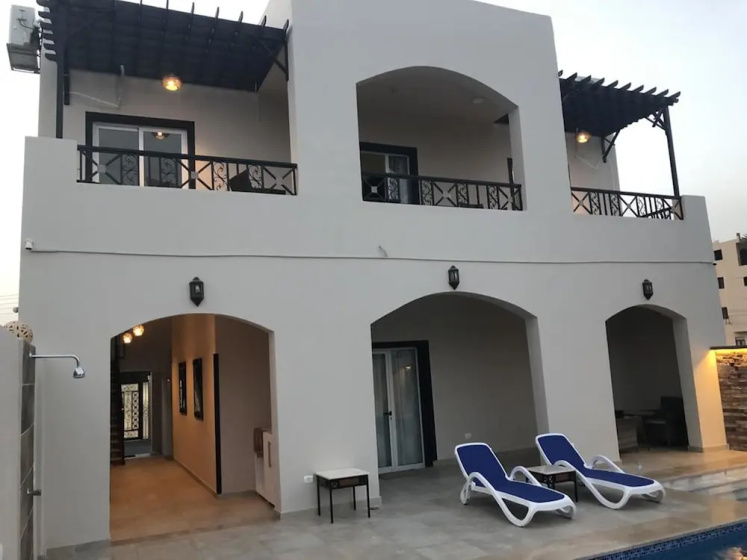 Royal Home Villa Apartment — отель с удобным расположением в Луксоре