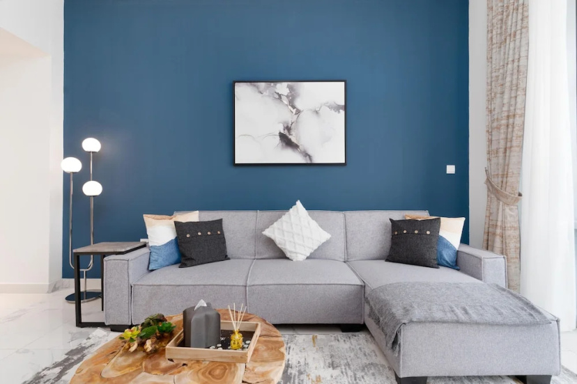 SuperHost - Luxury Apt with Panoramic Burj and Canal Views — комфортный отель в Дубае