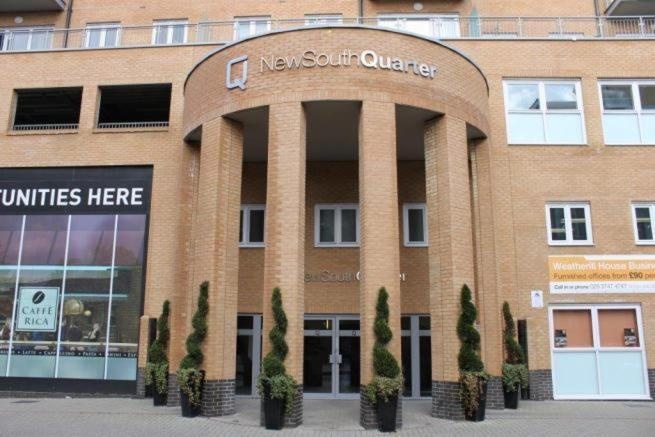 En-suite room, 1Gb fast Wi-Fi, Monitor, Kingsize bed, close Sainsbury's &Wandle PARK — отзывы гостей и цены