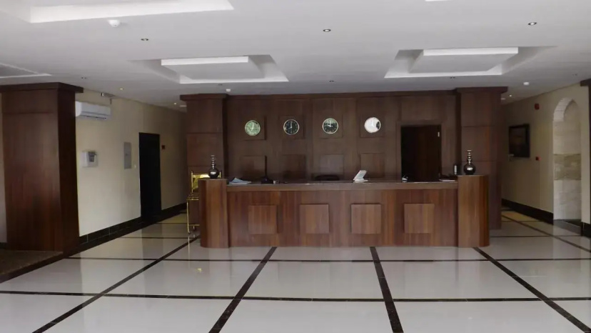 Baron Palace - Almasif Hotel Apartments — комфортный отель в Рияде
