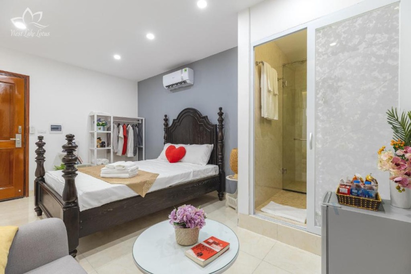 The Lakeview - West Lake Lotus Apartments — комфортный отель в Ханое