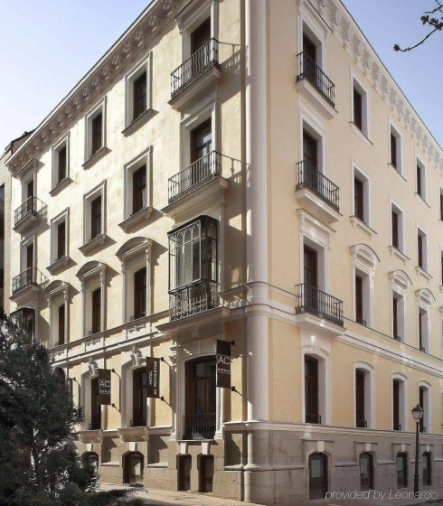 AC Hotel Recoletos by Marriott — отель в Мадриде для семейного отдыха