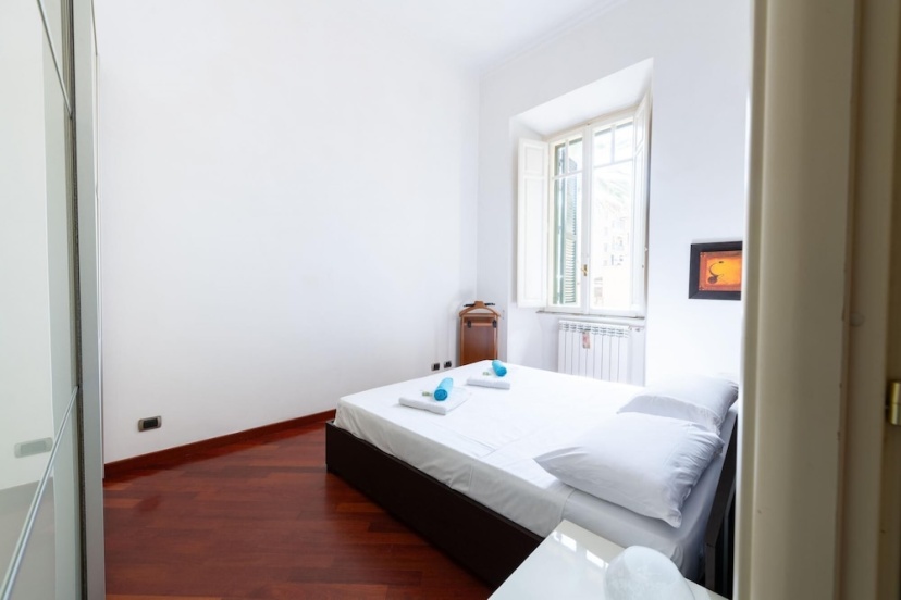 Casa Aosta in Rome With 1 Bedrooms and 1 Bathrooms — отель с удобствами в Риме