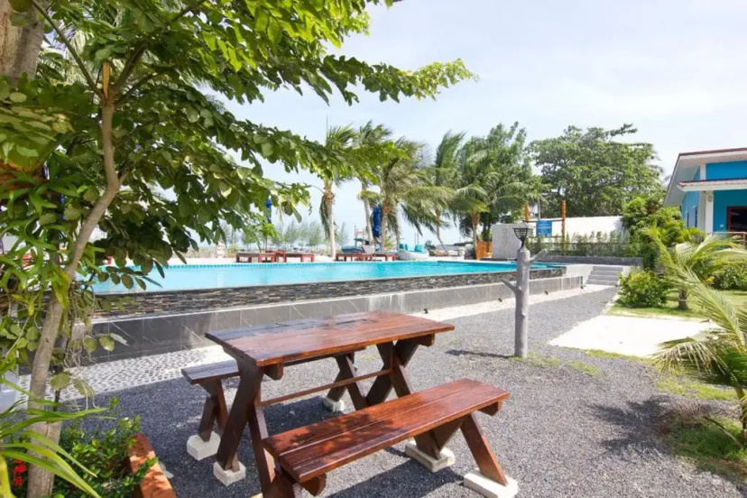 Breeze Bay Villa — отзывы гостей и цены