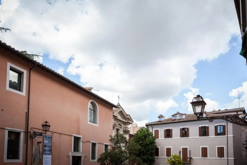 Alchimia Suite Trastevere — отель с удобным расположением в Риме
