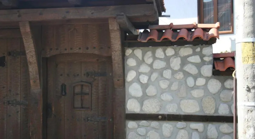Kalaydjiev Guest House — отель с удобствами в Банско