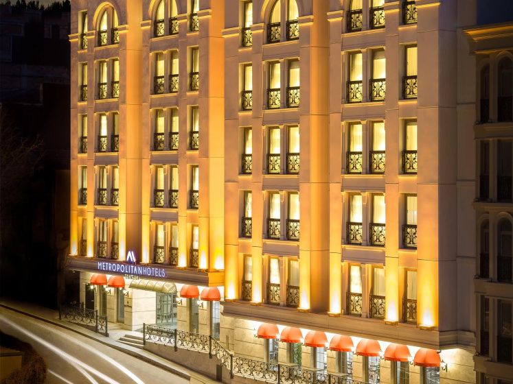 Metropolitan Hotels Taksim — комфортный отель в Стамбуле