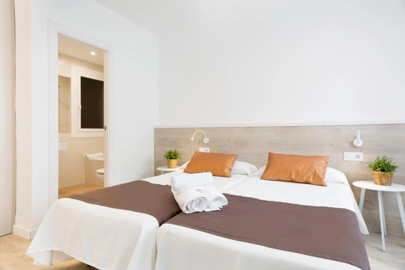 BcnStop Sagrada Familia Apartments — отель с удобным расположением в Барселоне