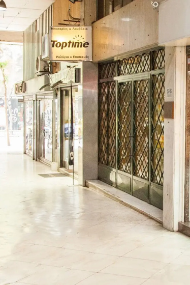 Lovely Apartment In Athens Centre — отель с удобным расположением в Афины