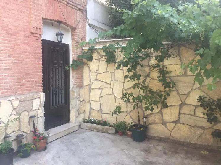 Цены на Departamento Valera в Мадриде