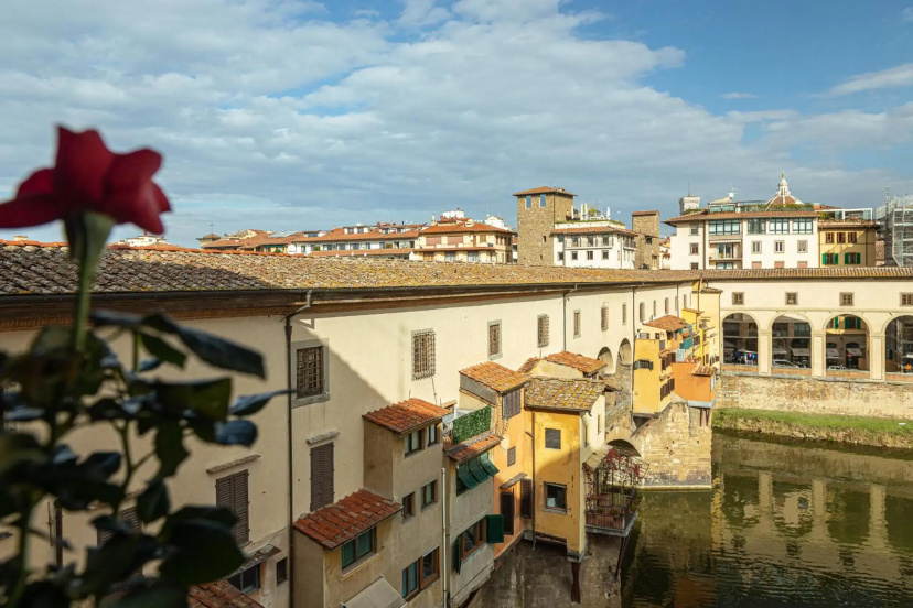 Ponte Vecchio 3 bedroom apartment — отзывы гостей и цены